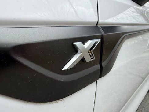 Used 2023 Kia Sorento X-Line EX image 9