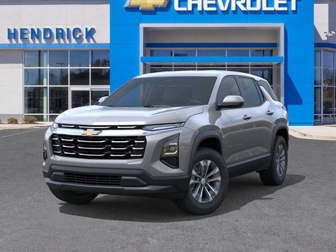 New 2026 Chevrolet Equinox LT FWD image 8