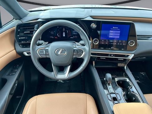 Used 2025 Lexus RX 350 FWD w/ Technology Package image 21