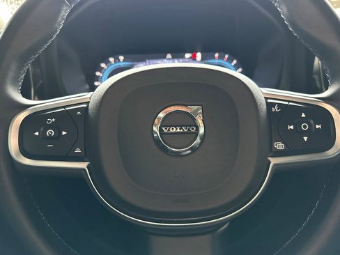 Used 2024 Volvo XC60 B5 Core image 31