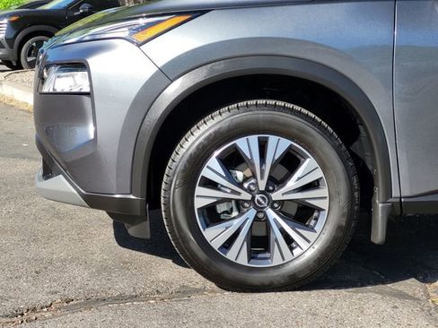 Certified 2023 Nissan Rogue SV image 6