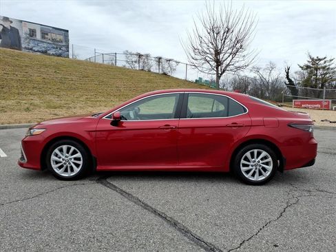 Certified 2024 Toyota Camry LE image 8