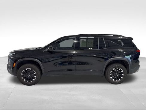 Used 2024 Chevrolet Traverse Z71 w/ LPO, Floor Liner Package AWD/4WD image 49