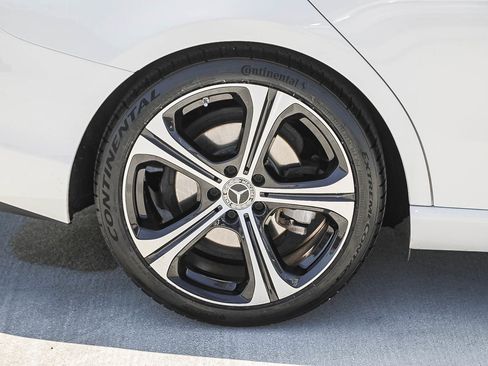 Used 2023 Mercedes-Benz C 300 Sedan image 11