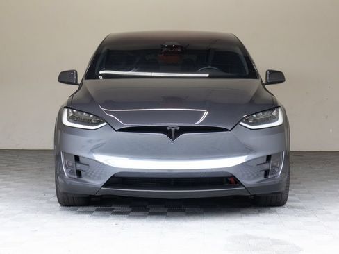 Used 2018 Tesla Model X P100D AWD/4WD image 4