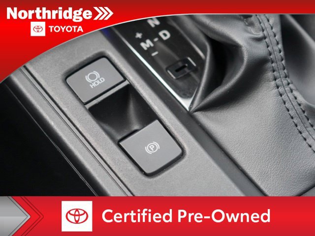 Certified 2026 Toyota Corolla Cross LE FWD image 31