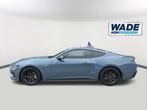 Used 2024 Ford Mustang GT RWD image 8