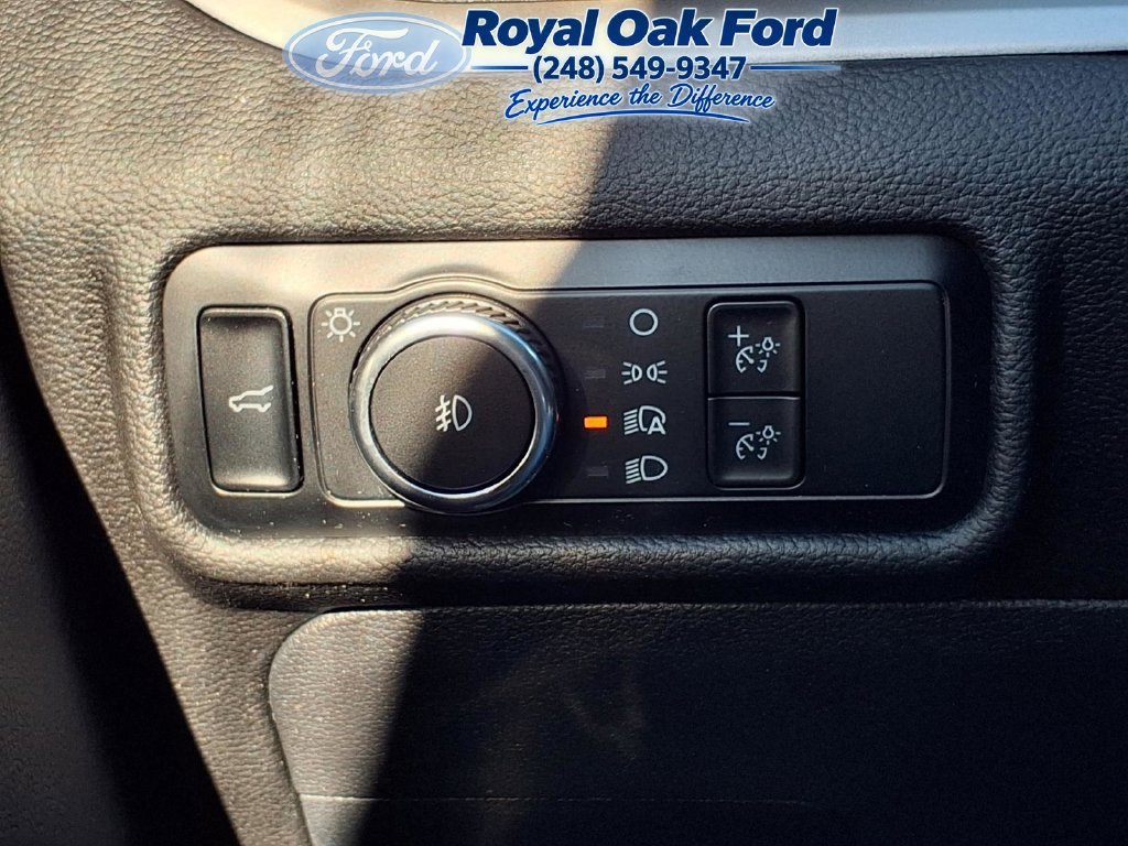 Certified 2023 Ford Explorer XLT w/ Equipment Group 202A AWD/4WD image 25