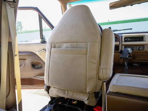 Used 1994 Ford Bronco Eddie Bauer image 78