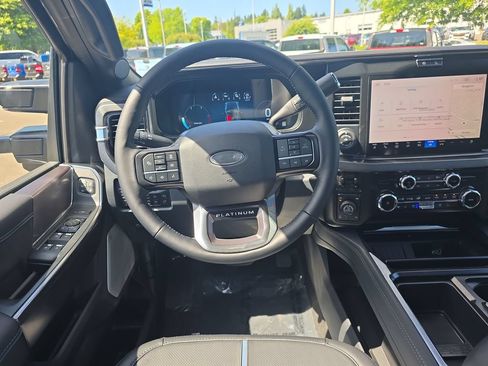 New 2026 Ford F250 Platinum w/ Tremor Off-Road Package AWD/4WD image 18