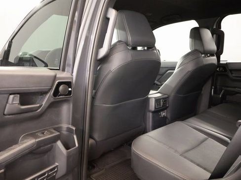 Certified 2025 Toyota 4Runner TRD Off-Road Premium AWD/4WD image 26