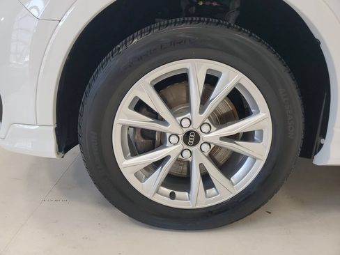 Used 2025 Audi Q3 2.0T Premium AWD/4WD image 6