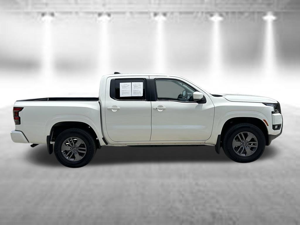 Certified 2025 Nissan Frontier SV w/ SV Convenience Package AWD/4WD image 5