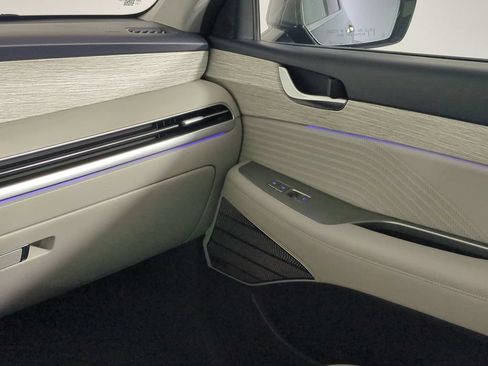 Used 2024 Hyundai Palisade Calligraphy FWD image 21