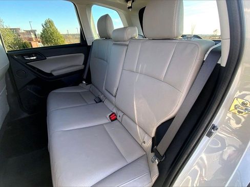 Used 2017 Subaru Forester 2.5i Limited image 20