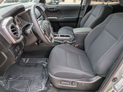 Used 2023 Toyota Tacoma 4x4 Double Cab w/ Trail Edition image 11