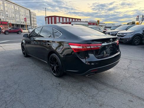 Used 2015 Toyota Avalon XLE image 4