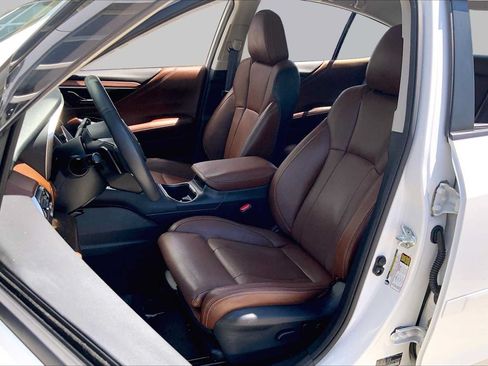 Certified 2024 Subaru Legacy Touring XT AWD/4WD image 9
