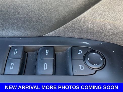 Used 2024 Chevrolet Traverse Z71 w/ Enhanced Driving Package AWD/4WD image 24