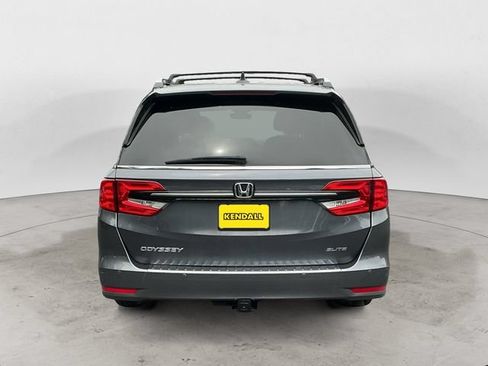 Used 2023 Honda Odyssey Elite image 4