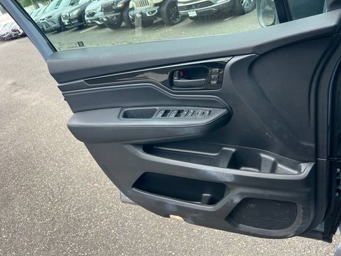 Used 2025 Honda Odyssey Touring image 16