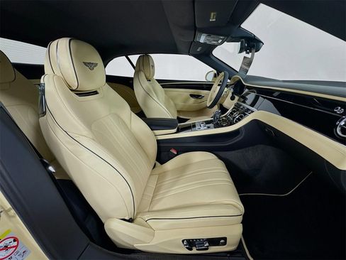 Used 2026 Bentley Continental GTC AWD/4WD image 13