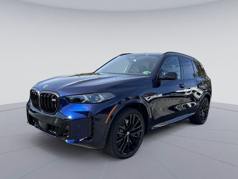 New 2026 BMW X5 M60i image 1