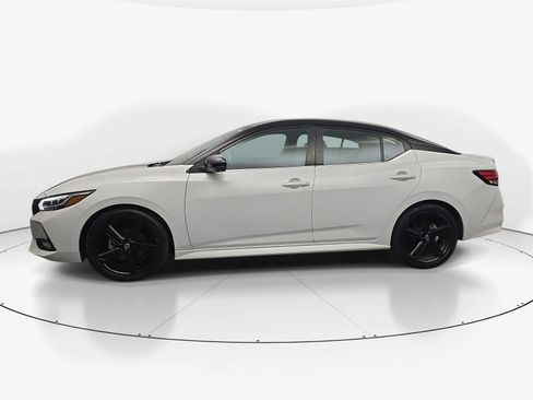 Used 2023 Nissan Sentra SR w/ SR Premium Package FWD image 5
