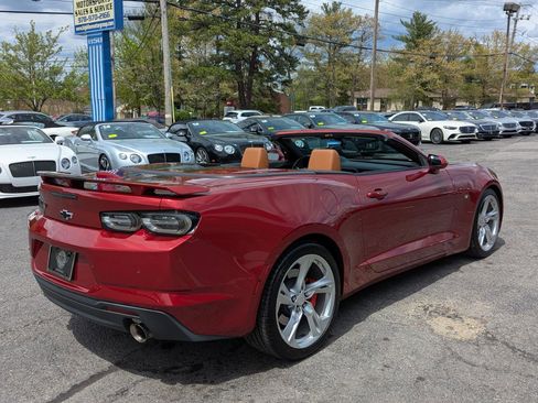 Used 2021 Chevrolet Camaro SS RWD image 42