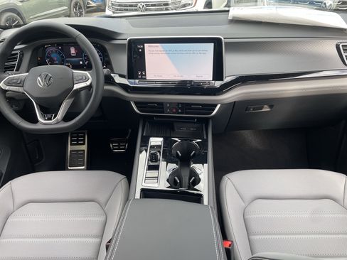 New 2026 Volkswagen Atlas Cross Sport SEL R-Line image 11