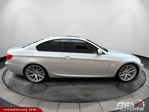 Used 2013 BMW 335i Coupe image 6