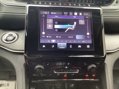 Used 2023 Jeep Grand Cherokee L Laredo w/ Luxury Tech Group I AWD/4WD image 21