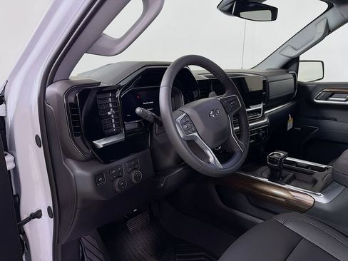 New 2026 Chevrolet Silverado 1500 RST AWD/4WD image 9