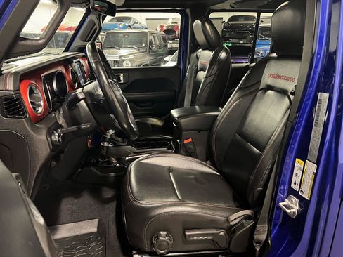 Used 2019 Jeep Wrangler Unlimited Rubicon AWD/4WD image 9