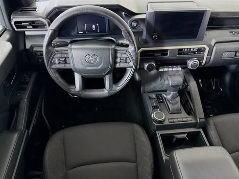Certified 2024 Toyota Tacoma SR w/ SR Upgrade Package AWD/4WD image 4