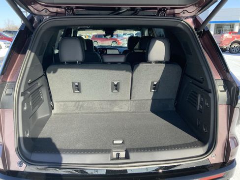 New 2026 Chevrolet Traverse RS w/ LPO, Floor Liner Package image 14