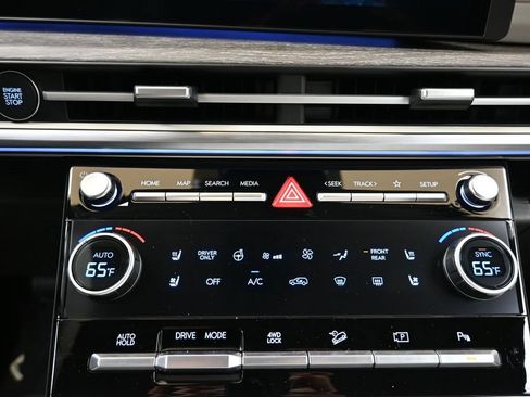 New 2026 Hyundai Santa Fe Limited AWD/4WD image 33