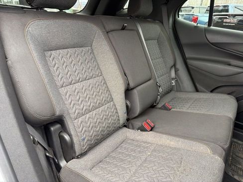 Used 2024 Chevrolet Equinox LT image 13