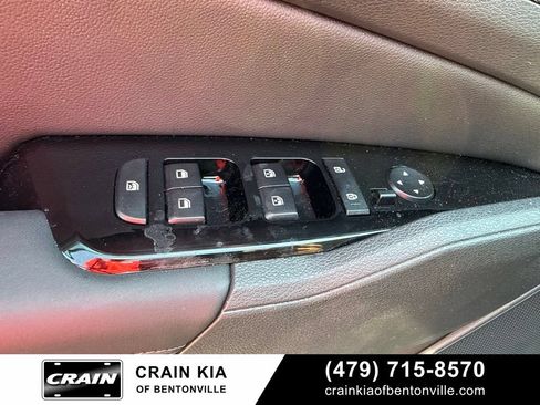 Used 2025 Kia Sportage SX Prestige AWD/4WD image 19