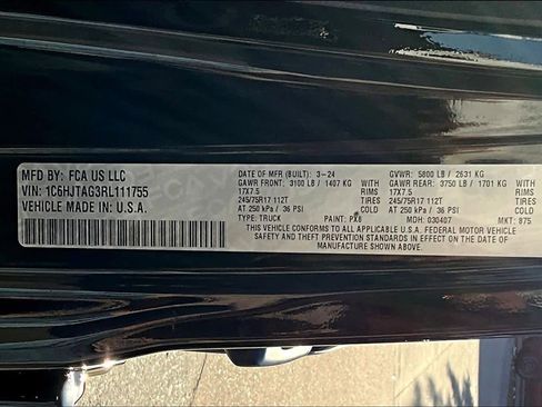 Certified 2024 Jeep Gladiator Sport image 27