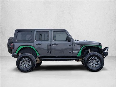 Used 2018 Jeep Wrangler Unlimited Sport AWD/4WD image 4