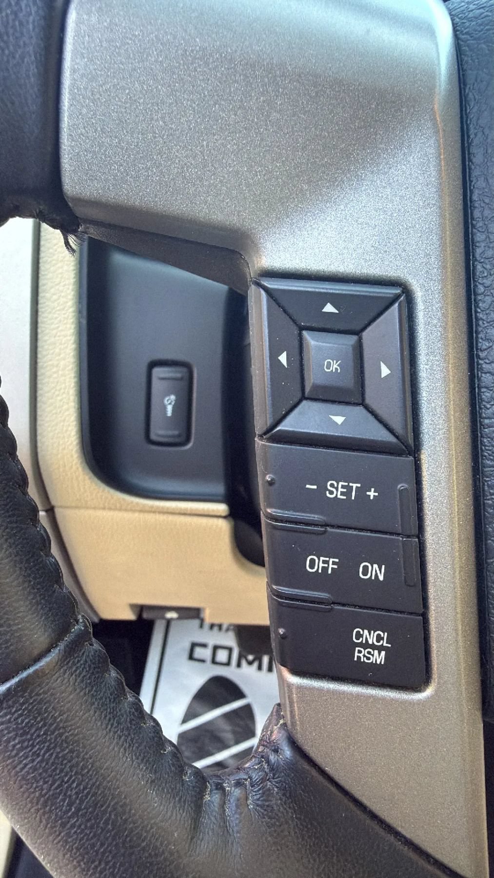 Used 2015 Ford Expedition Limited w/ Equipment Group 301A RWD image 19