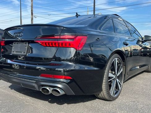 Used 2022 Audi S6 Premium Plus image 7