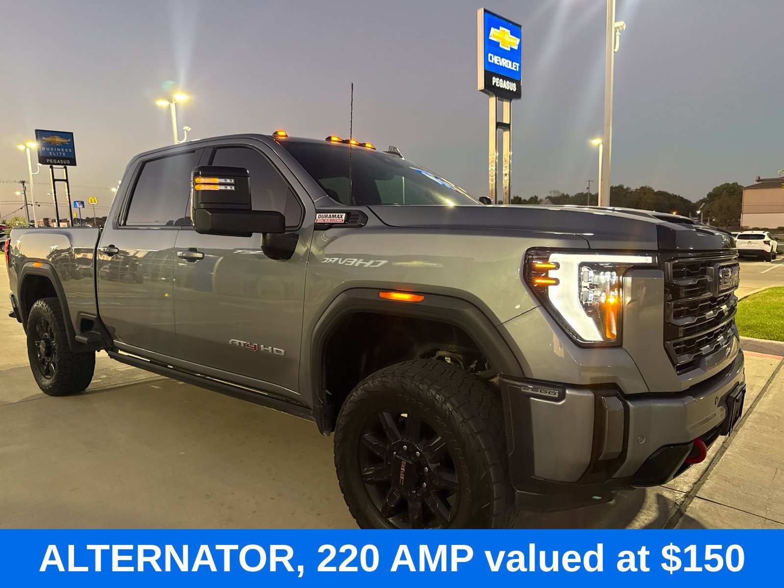 Used 2024 GMC Sierra 2500 AT4 w/ AT4 Premium Plus Package AWD/4WD image 7