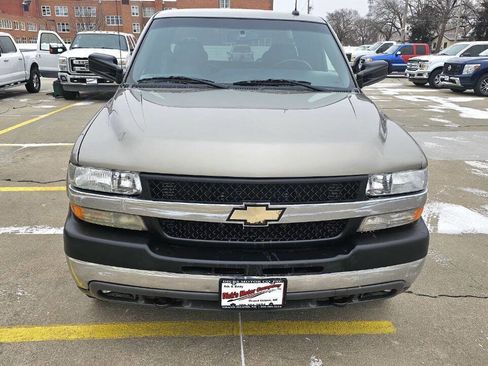 Used 2002 Chevrolet Silverado 2500 LT image 4