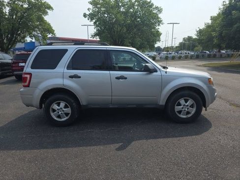 Used 2012 Ford Escape XLT FWD image 8