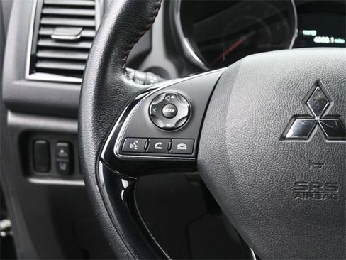Used 2024 Mitsubishi Outlander Sport AWD image 30