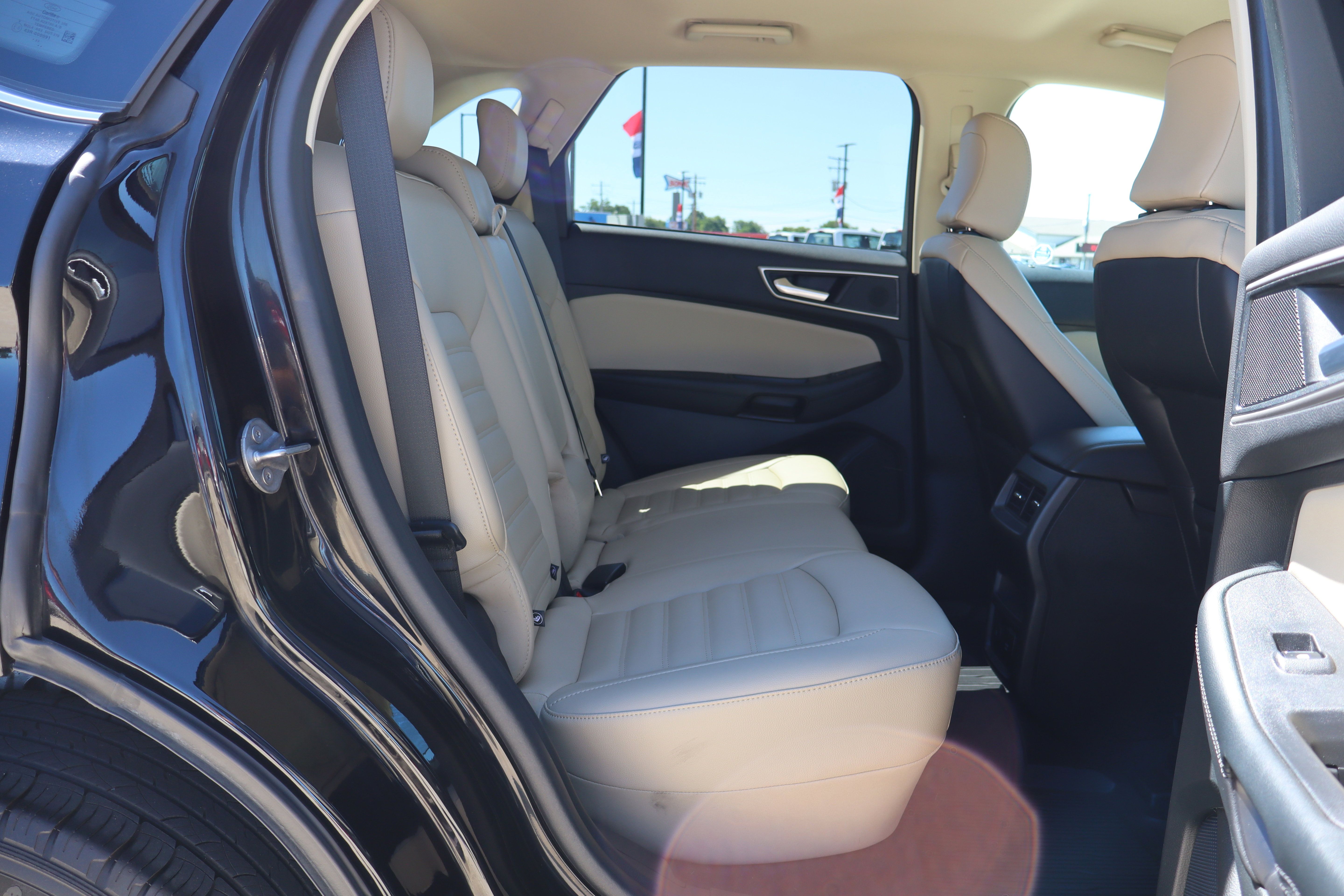 Used 2024 Ford Edge SEL w/ Convenience Package AWD/4WD image 12