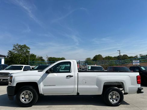 Used 2017 Chevrolet Silverado 1500 W/T w/ WT Convenience Package RWD image 4