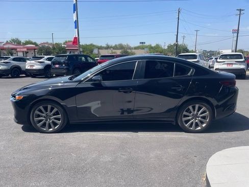 Used 2025 MAZDA MAZDA3 s FWD image 4